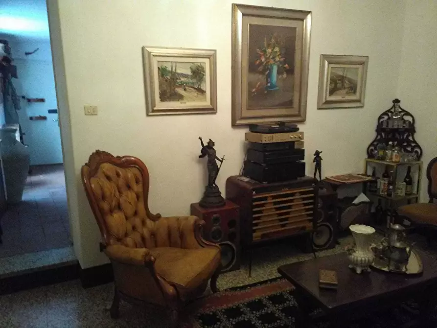 Immagine 14 di Quadrilocale in vendita  in Via al Castello 7 a Pareto