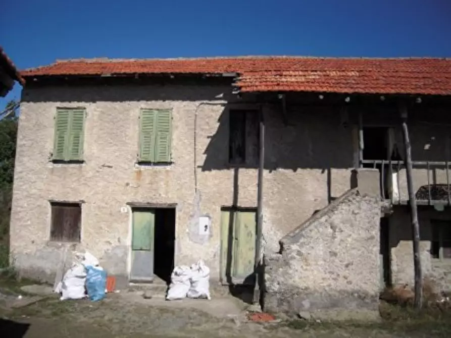 Immagine 4 di Rustico / casale in vendita  a Giusvalla