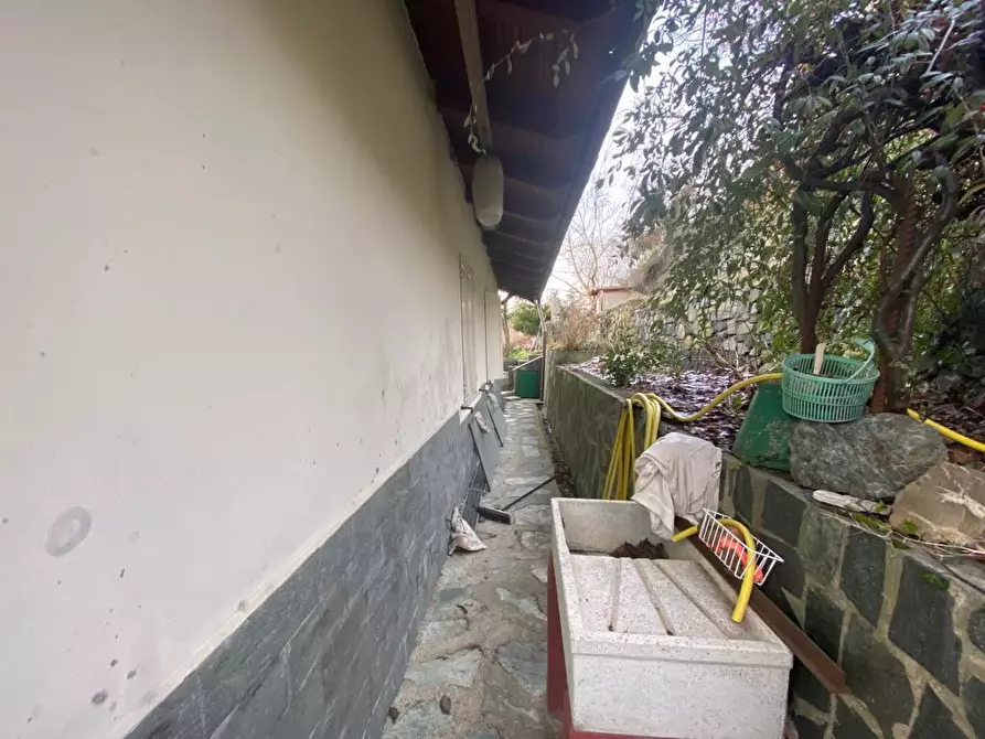 Immagine 18 di Villa in vendita  in Via Giovo 50 a Pontinvrea