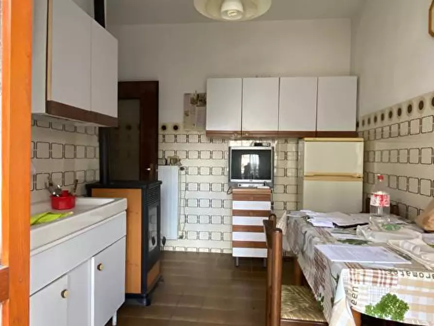 Immagine 8 di Bilocale in vendita  in Via Acquabianca 40 a Urbe