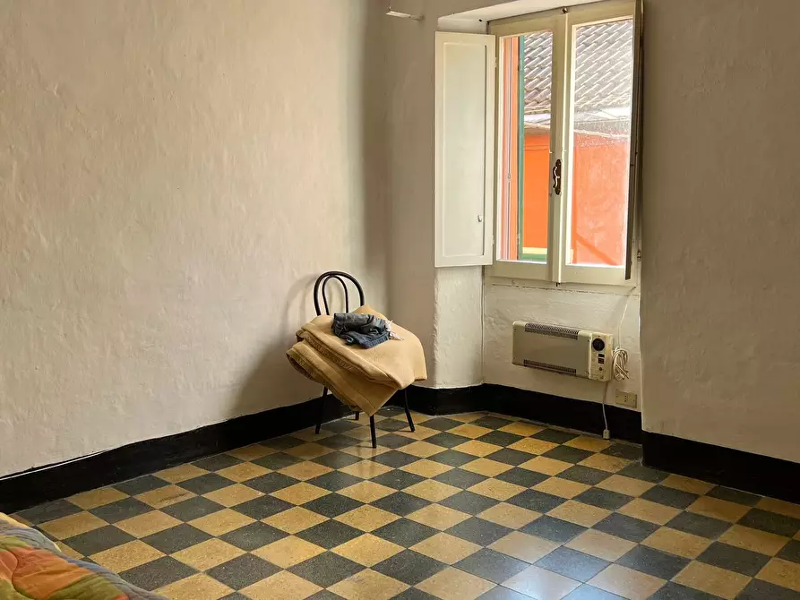 Immagine 15 di Porzione di casa in vendita  in Via Nicolò Massa 86 a Stella