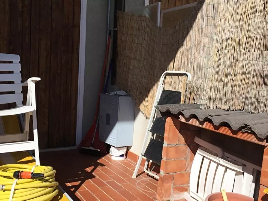 Immagine 11 di Appartamento in vendita  a Urbe