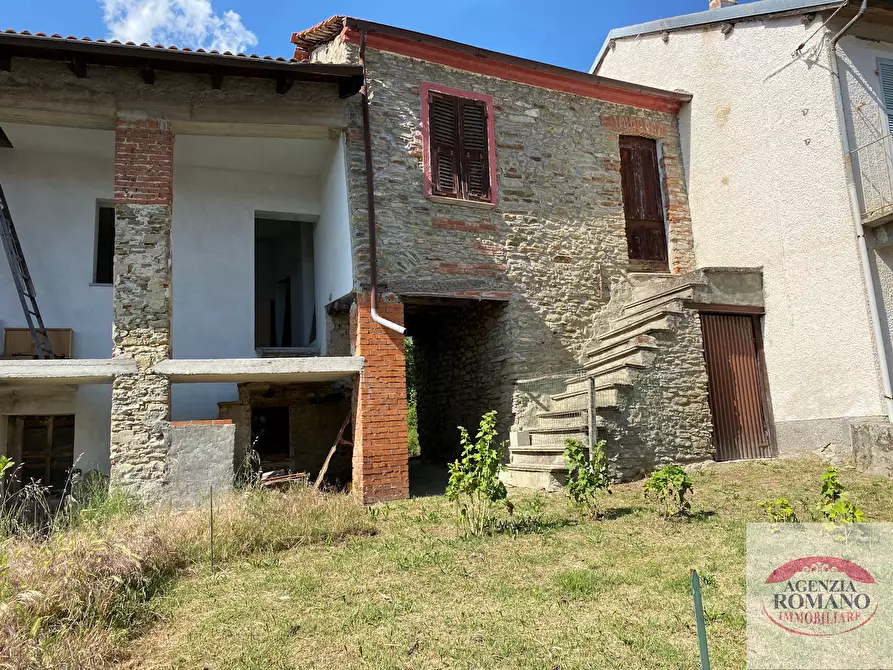 Immagine 2 di Rustico / casale in vendita  in Frazione Garini a Cartosio