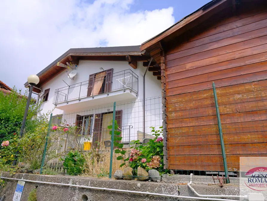 Immagine 12 di Villa in vendita  in Località Girini 19 a Dego