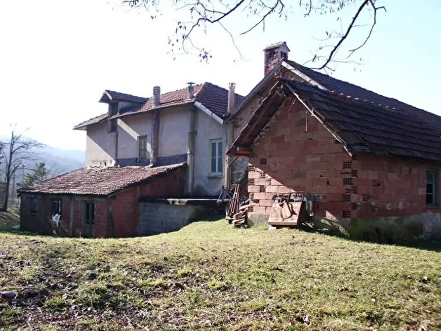 Immagine 12 di Rustico / casale in vendita  in SP542 25 a Pontinvrea