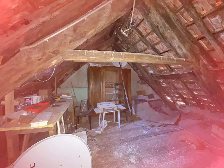 Immagine 22 di Trilocale in vendita  in Via dei Perrando 9 a Sassello