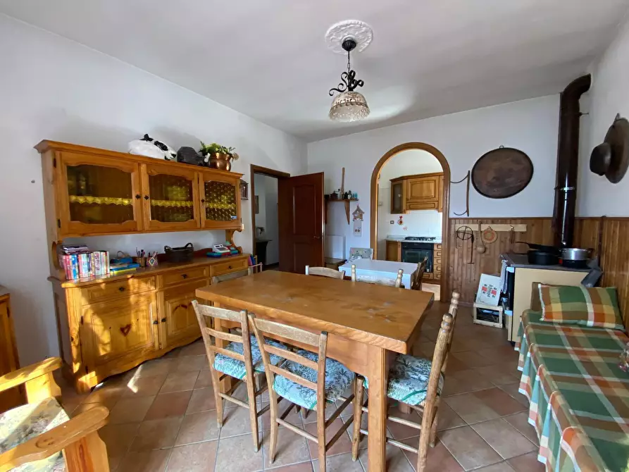 Immagine 23 di Casa indipendente in vendita  a Urbe