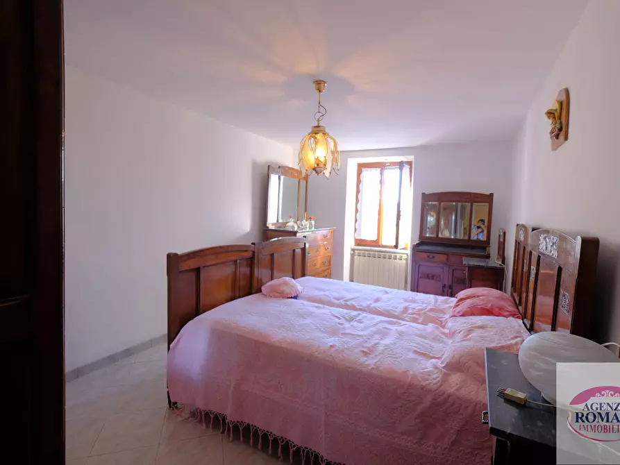 Immagine 23 di Rustico / casale in vendita  a Pareto