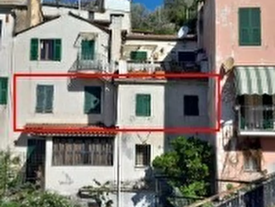 Immagine 1 di Trilocale in vendita  in Via Guglielmo Marconi 28 a Prelà