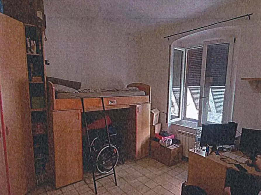 Immagine 6 di Pentalocale in vendita  in Salita Giovanni Meloni 3/15 a Genova