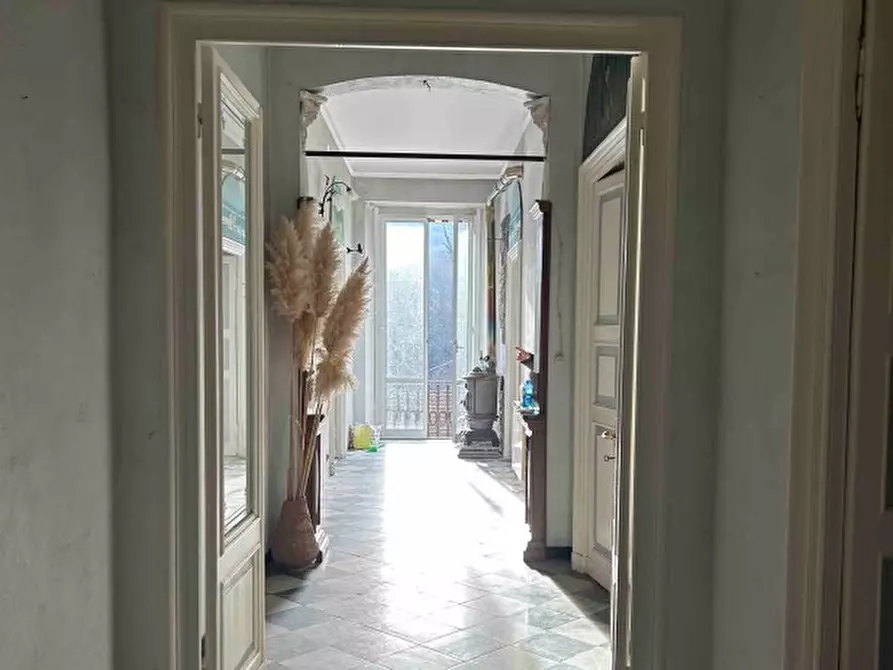 Immagine 3 di Pentalocale in vendita  in Via Croce Bianca 55 a Mignanego