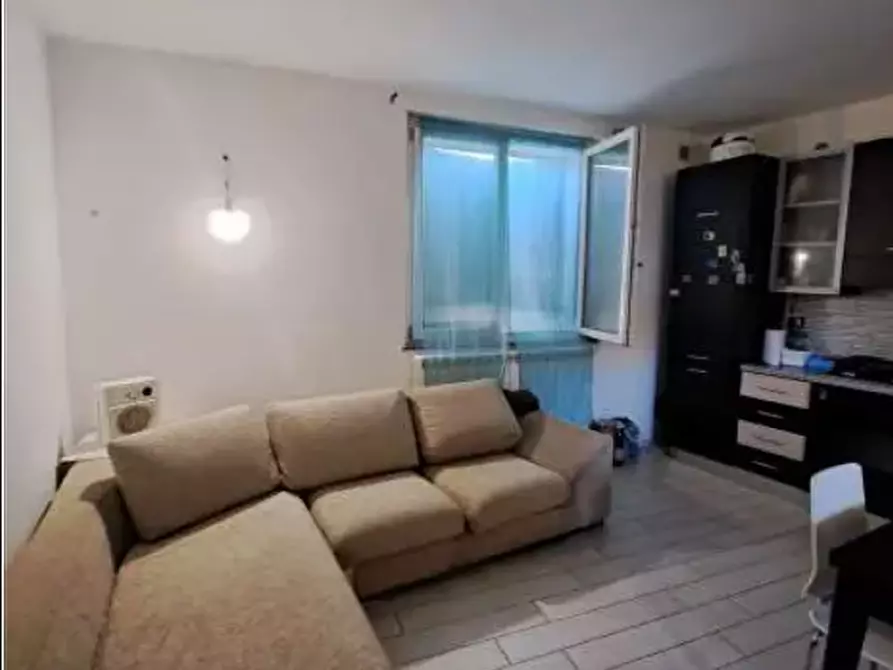 Immagine 3 di Quadrilocale in vendita  in Via Cesare Viazzi 7 a Predosa