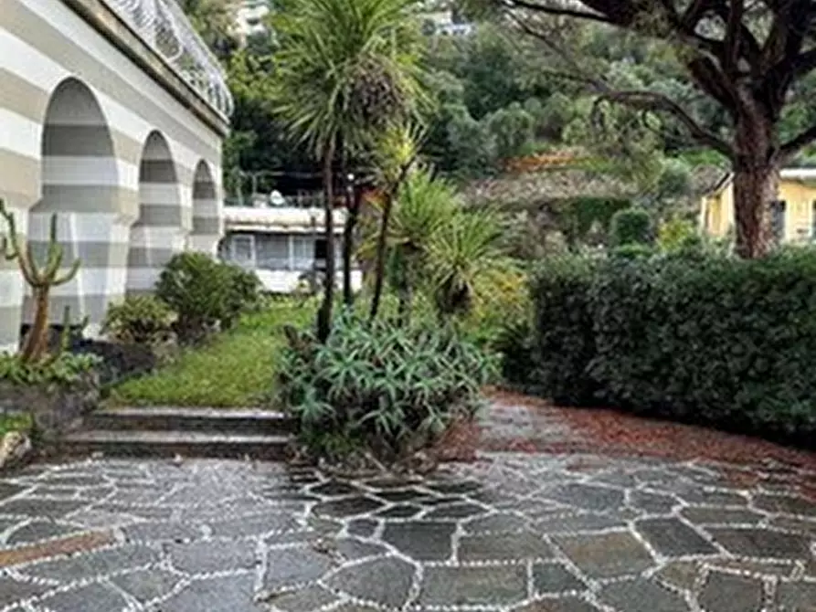 Immagine 9 di Villa in vendita  in Via Privata Alfonso Mezzana 5 a Pieve Ligure