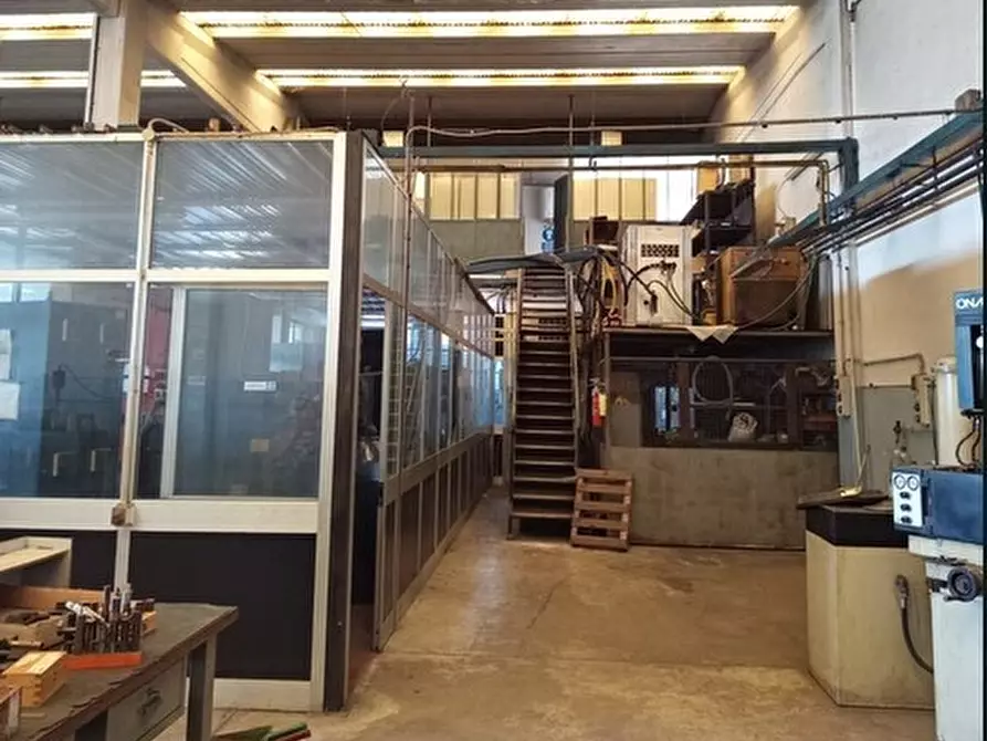 Immagine 6 di Attività artigianale in vendita  in Via dell'Elettronica 3 a Alessandria