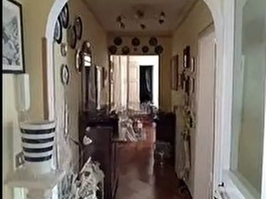 Immagine 5 di Quadrilocale in vendita  in Via Verdi 17 a Carrara