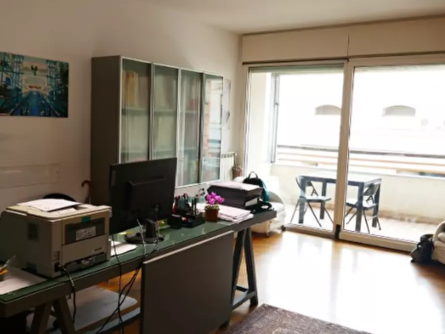 Immagine 4 di Ufficio in vendita  in Via alla Fiumara 7 a Genova