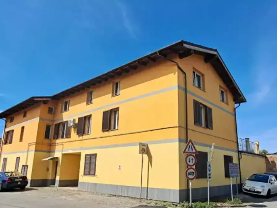 Immagine 1 di Quadrilocale in vendita  in Via Cesare Viazzi 7 a Predosa