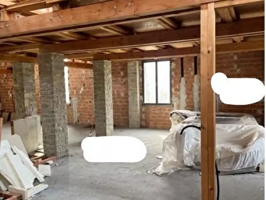 Immagine 3 di Villa in vendita  in Localita San Michele snc a Castelletto Uzzone