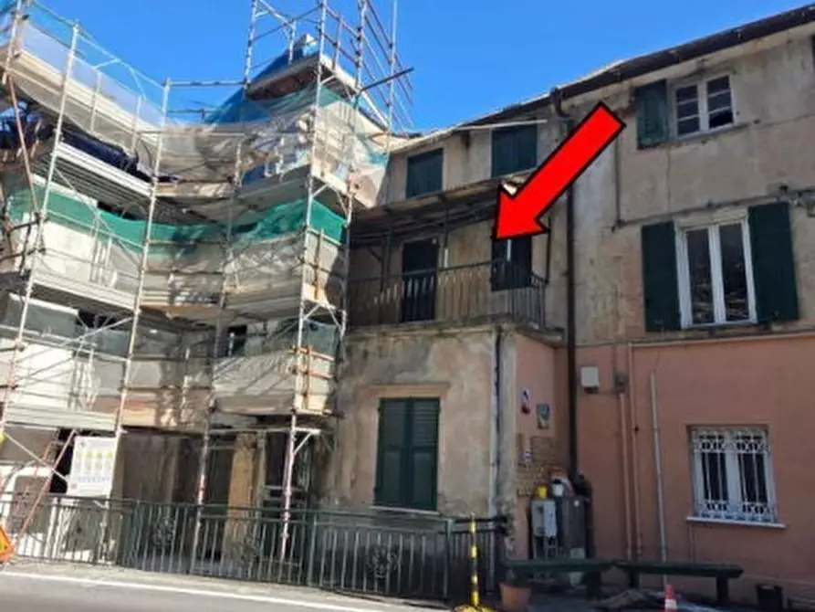 Immagine 1 di Terratetto in vendita  in Via Santuario 144/1 a Savona