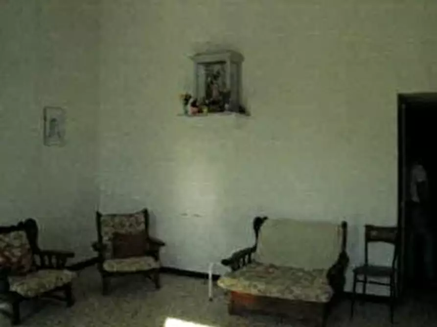 Immagine 3 di Attività commerciale in vendita  in Via Edmondo de Amicis 14 a Imperia