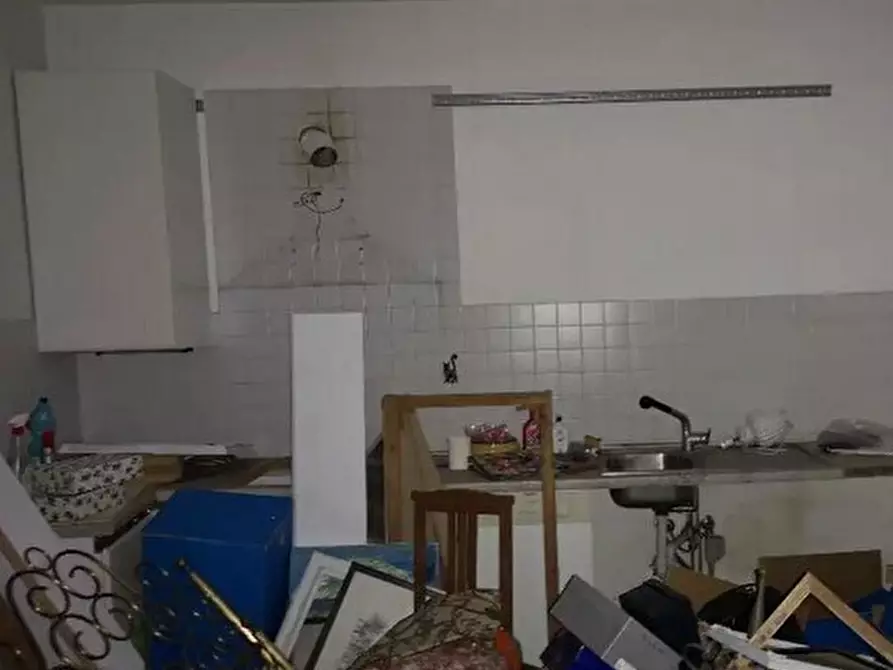 Immagine 4 di Porzione di casa in vendita  in Strada Statale 1 snc a Albenga