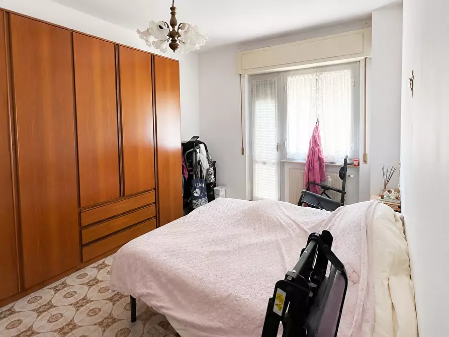 Immagine 5 di Pentalocale in vendita  in Via Napoli 78 a Genova