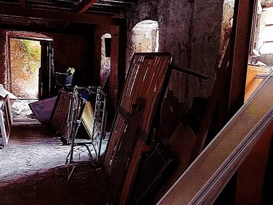 Immagine 4 di Magazzino in vendita  in Via dei Giardini 8 a Genova