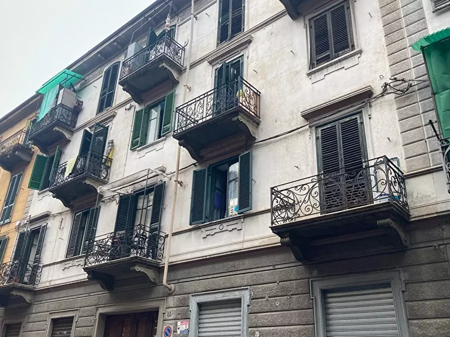 Immagine 1 di Bilocale in vendita  in Via Bra 12 a Torino