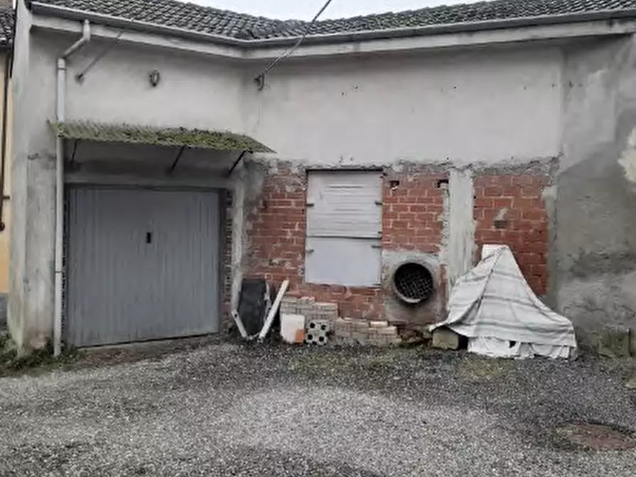 Immagine 7 di Terratetto in vendita  in Via Roma 40 a Alice Bel Colle