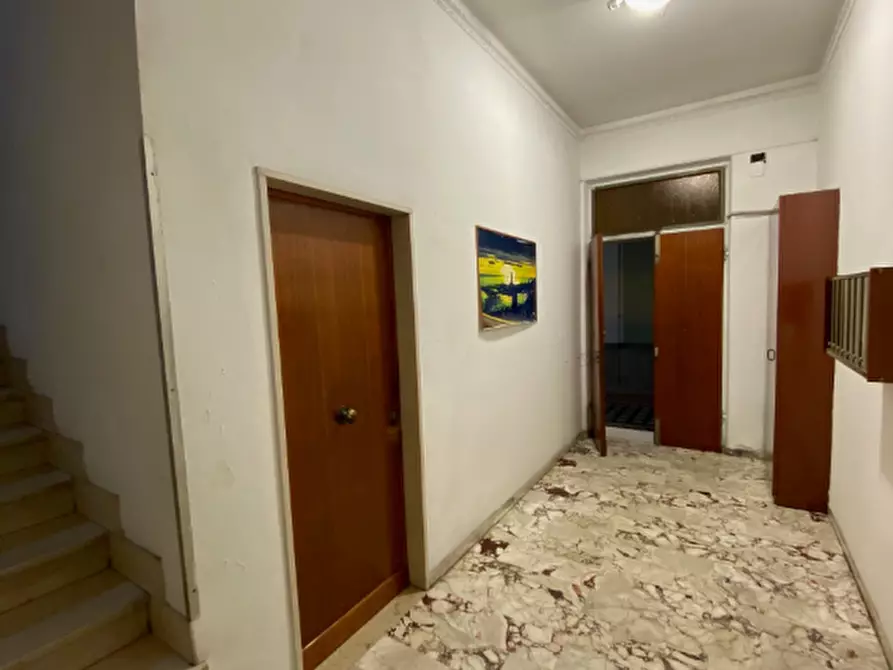 Immagine 5 di Monolocale in vendita  in Via Fratelli Canepa 48A a Serra Riccò