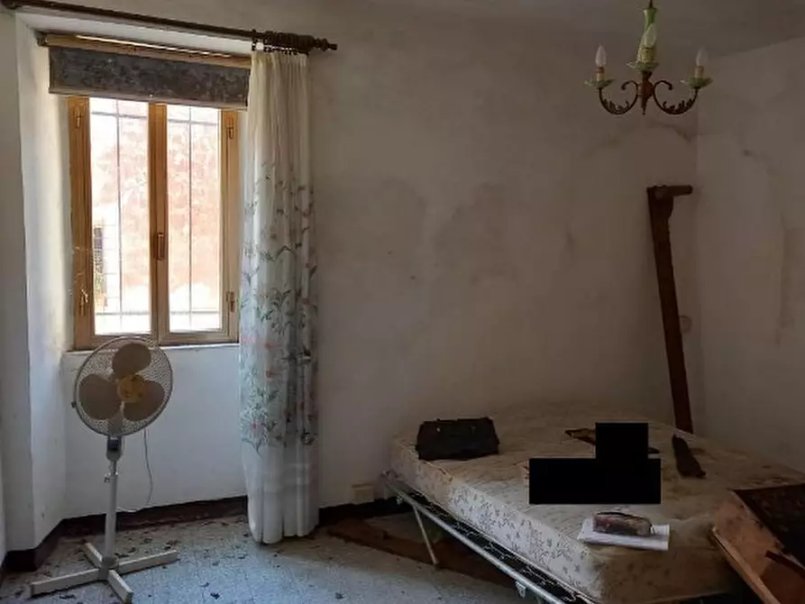 Immagine 3 di Terratetto in vendita  in Piazza della Chiesa 12 a Ortonovo