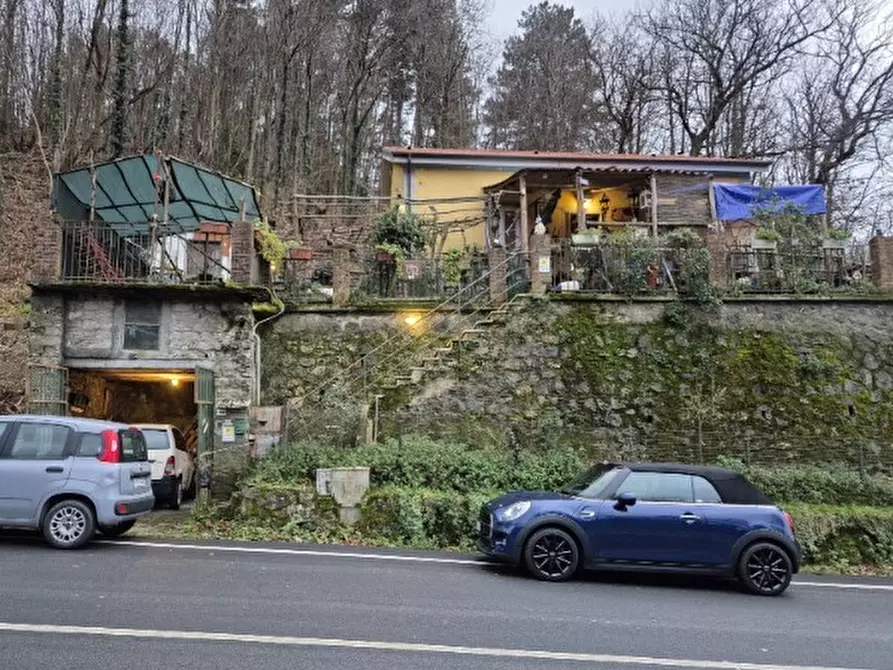 Immagine 1 di Villa in vendita  in Via Nostra Signora della Guardia 94 a Castiglione Chiavarese