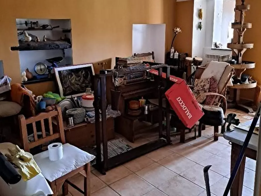 Immagine 11 di Casa trifamiliare in vendita  in Via Roma snc a Recco