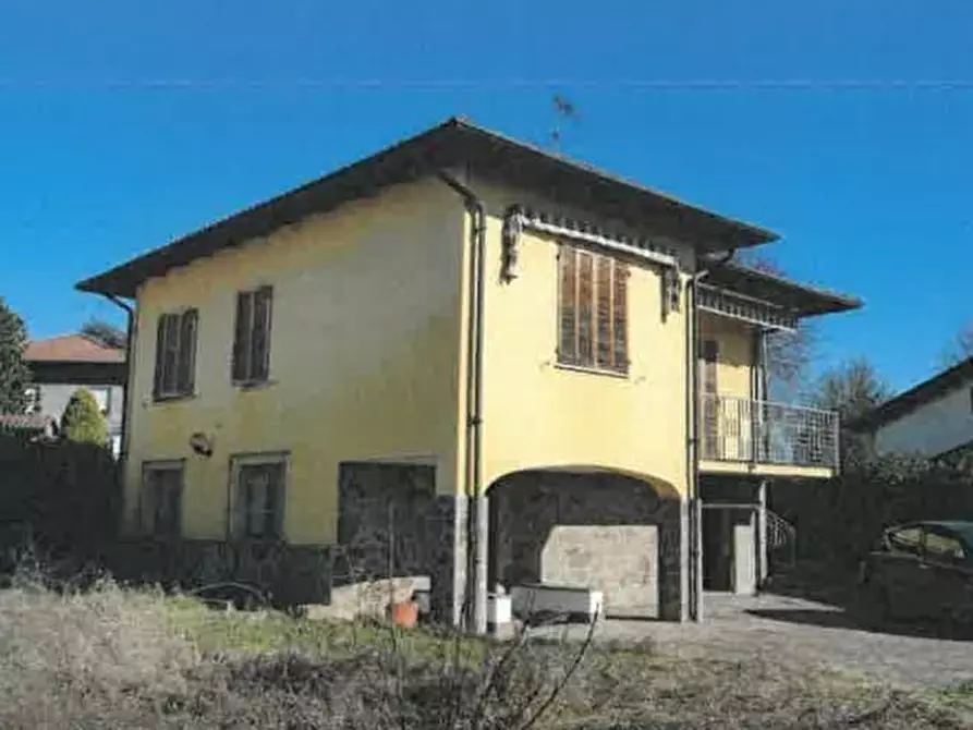 Immagine 1 di Villa in vendita  in Strada Provinciale 494 snc a Alessandria