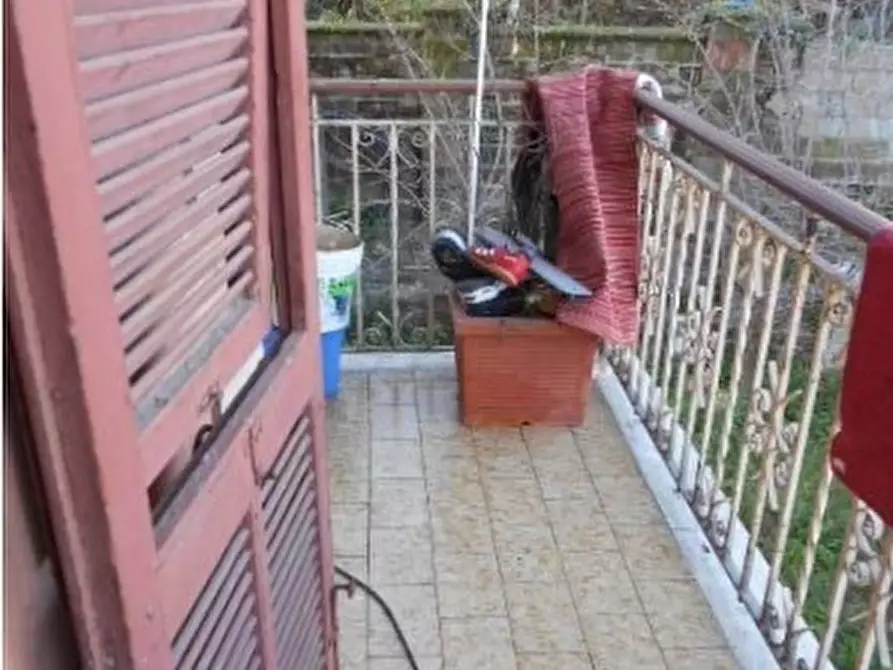 Immagine 9 di Pentalocale in vendita  in Via Roma 1 a Serravalle Scrivia