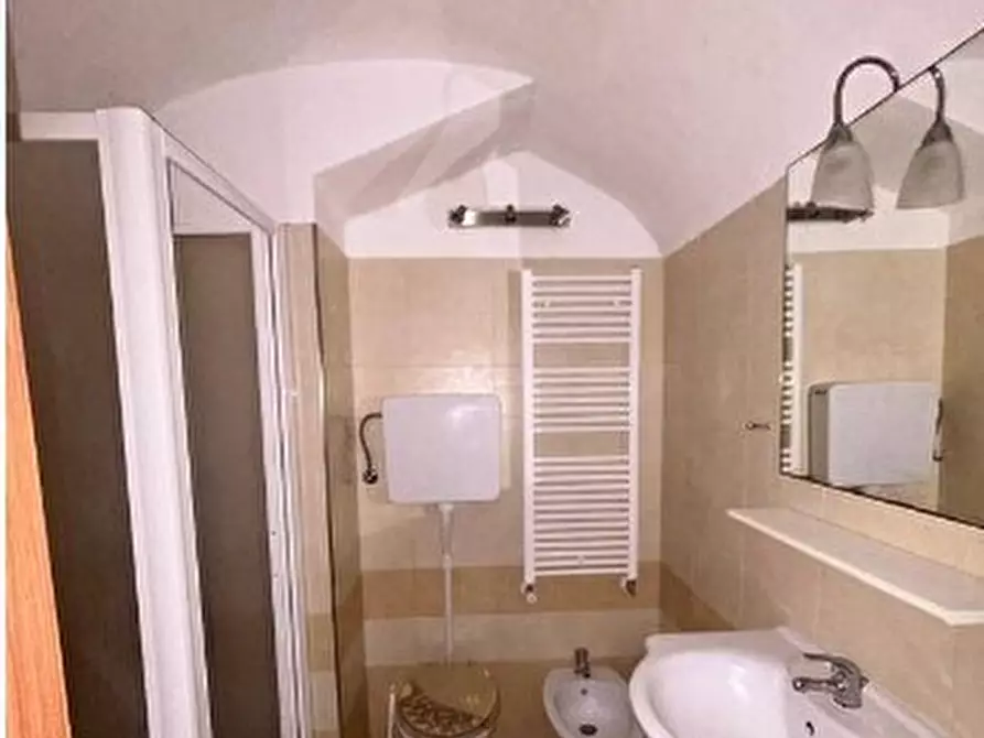 Immagine 6 di Bilocale in vendita  in Via alle Mura 3 a Bordighera