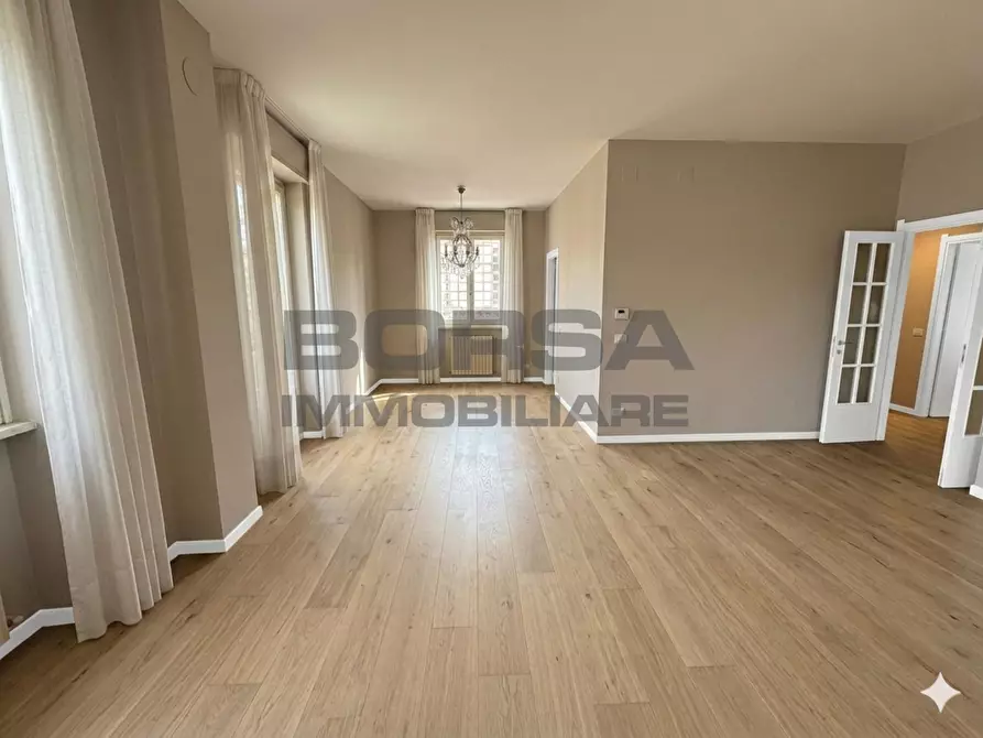 Immagine 5 di Appartamento in vendita  in Via della Gorgona a Livorno