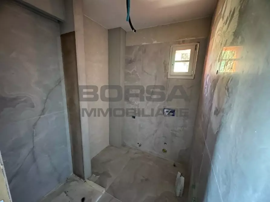 Immagine 6 di Appartamento in vendita  in Via Ombrosa 8 a Livorno