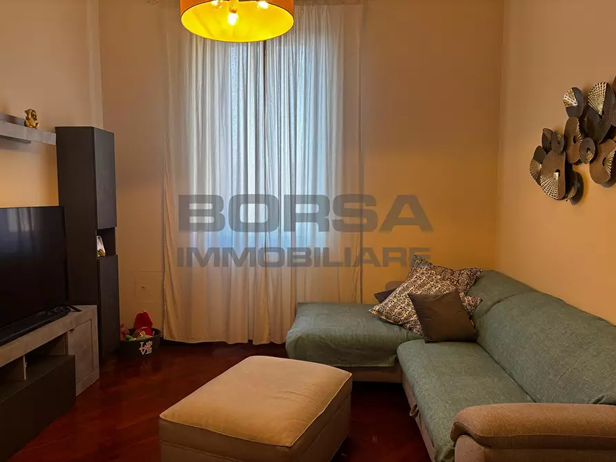 Immagine 17 di Trilocale in vendita  in Viale Giosuè Carducci 47 a Livorno