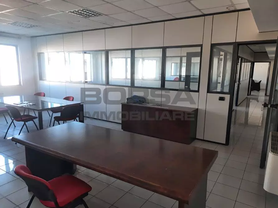 Immagine 13 di Magazzino in vendita  in Via Salvatore Orlando 10 a Livorno