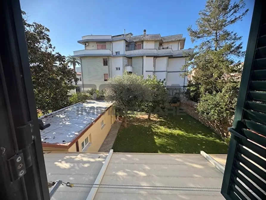 Immagine 7 di Quadrilocale in vendita  in Borgo dei Cappuccini 80 a Livorno