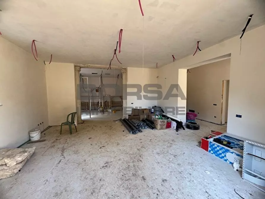 Immagine 3 di Appartamento in vendita  in Via Ombrosa 8 a Livorno