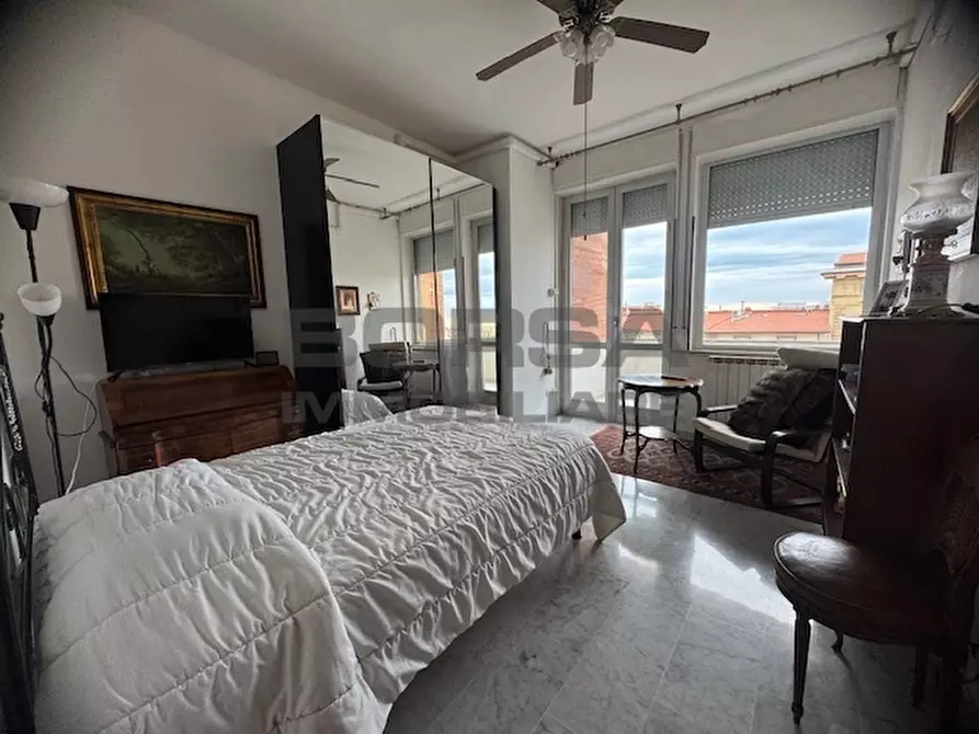 Immagine 16 di Appartamento in vendita  in Piazza Attias 48 a Livorno