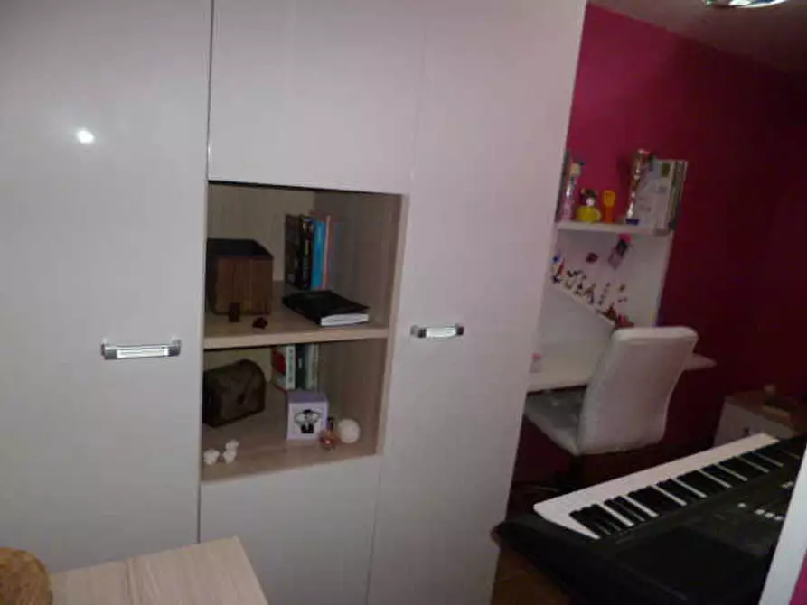 Immagine 8 di Casa indipendente in affitto  a Ragusa