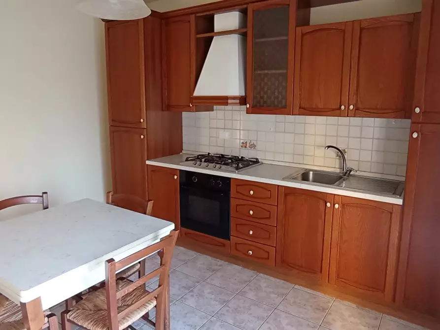 Immagine 8 di Pentalocale in affitto  a Ragusa