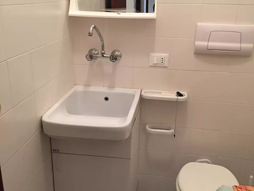 Immagine 8 di Pentalocale in vendita  a Santa Croce Camerina