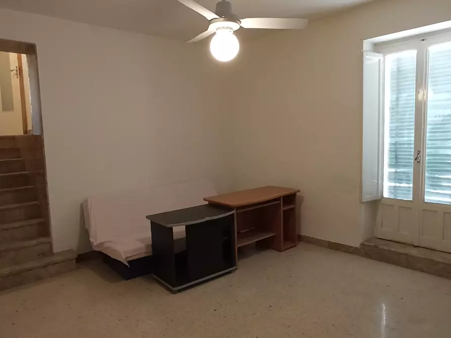 Immagine 9 di Casa indipendente in vendita  a Ragusa