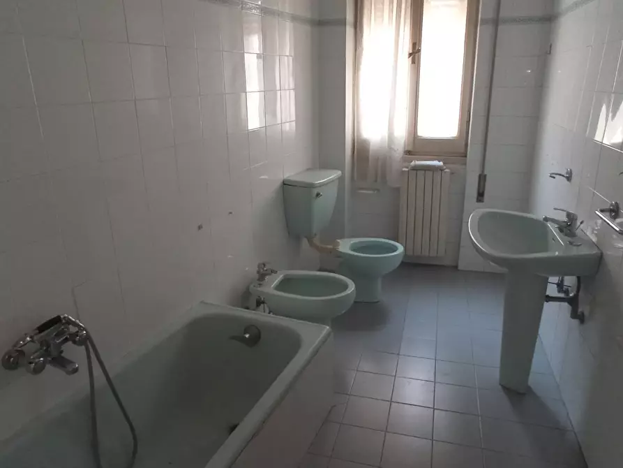 Immagine 7 di Pentalocale in vendita  a Ragusa