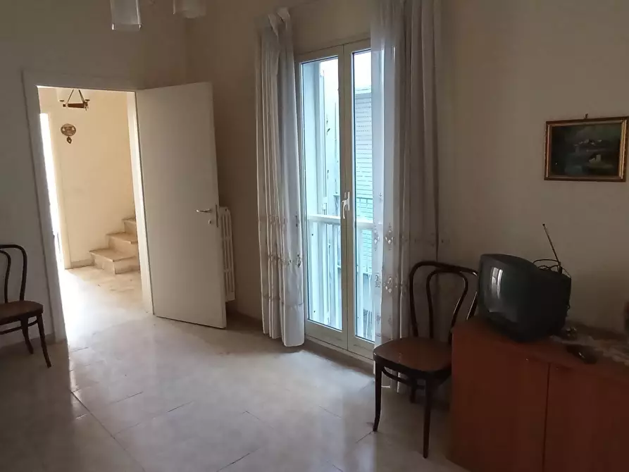 Immagine 4 di Casa indipendente in vendita  a Ragusa