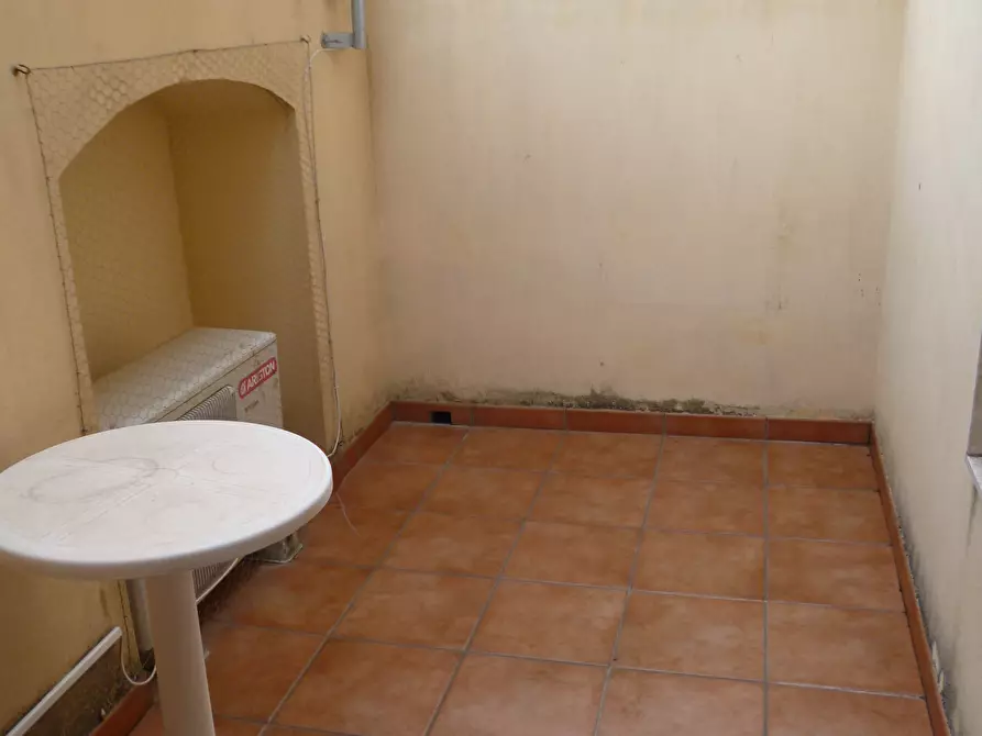 Immagine 29 di Casa indipendente in vendita  a Ragusa